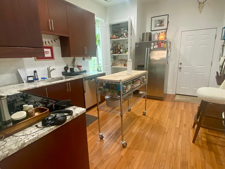 1510 N Talman Ave #2 — Photo 10