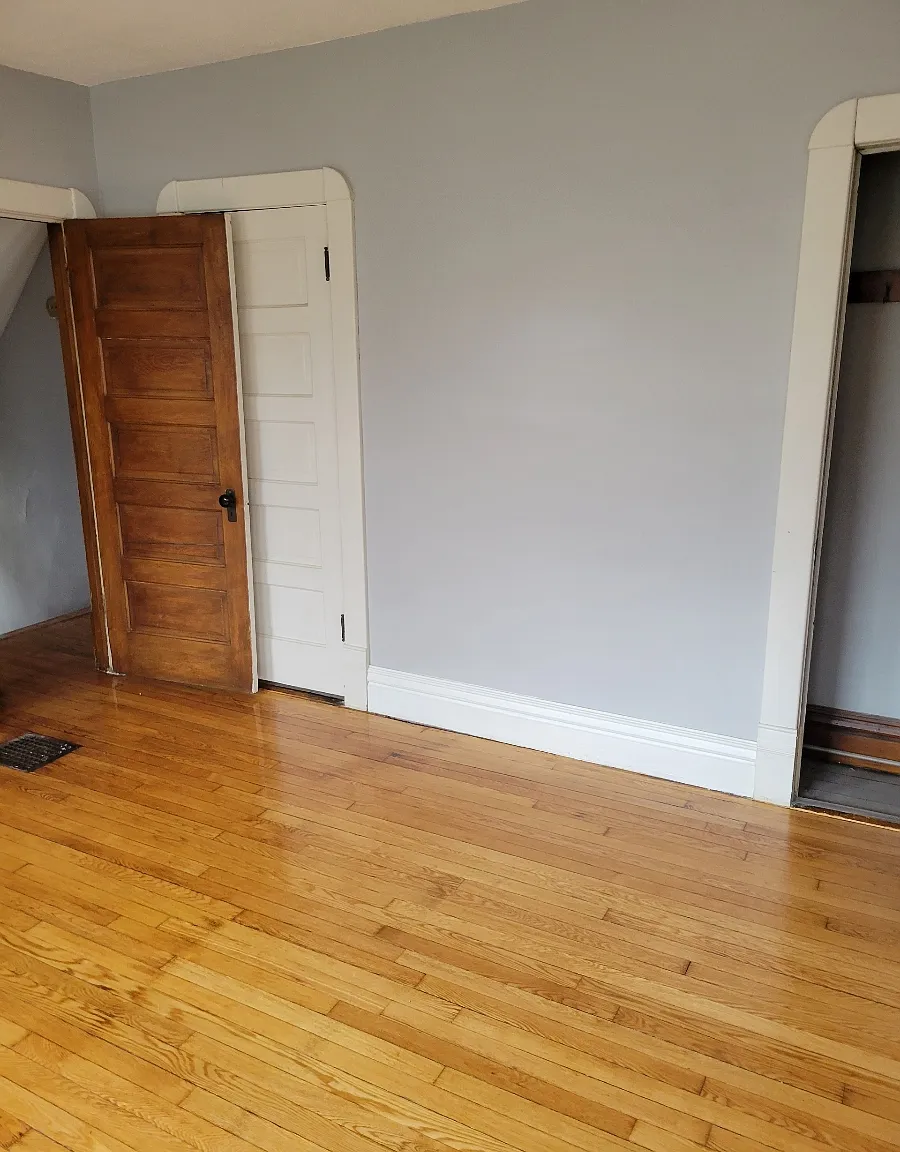 6 bed, $3,200 — Photo 4