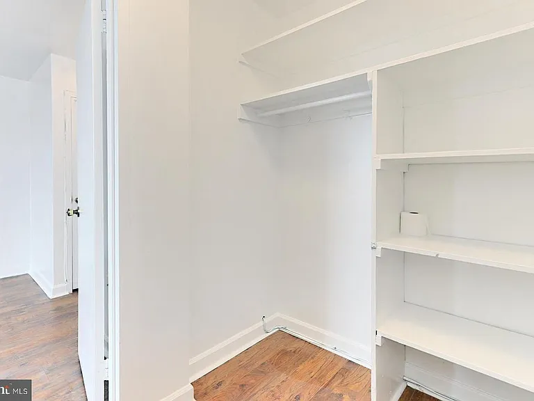 1021 Arlington Blvd #1034 — Photo 3