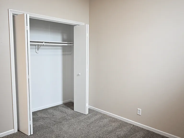 Rosewater Apartments — Photo 38