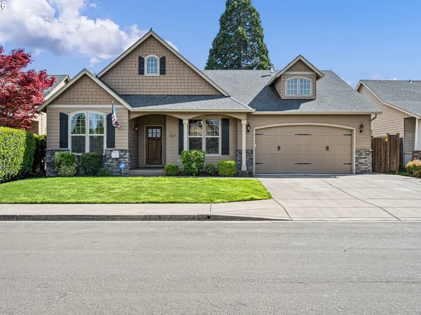 1037 Kaylee Ave, Junction City, OR 97448