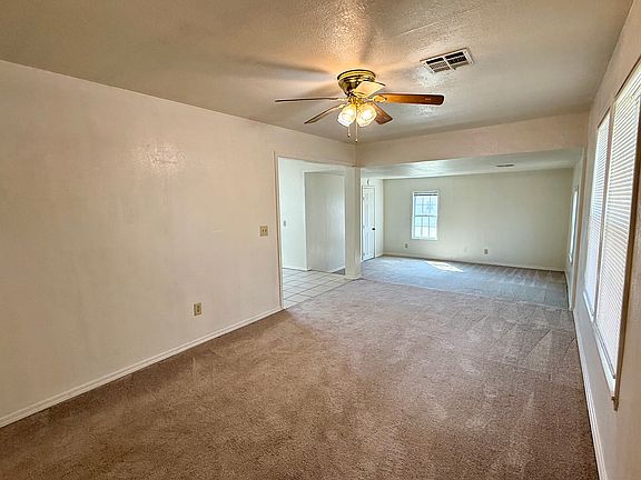 4th image of 1209 Mark St