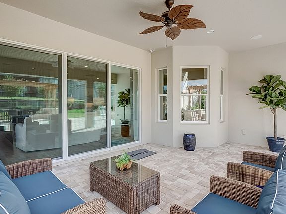 Covered lanai