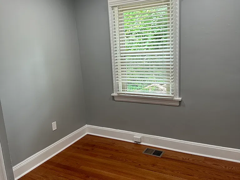 141 Louis Ave #1 — Photo 13