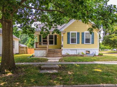 1312 N Morris Ave, Bloomington, IL, 61701