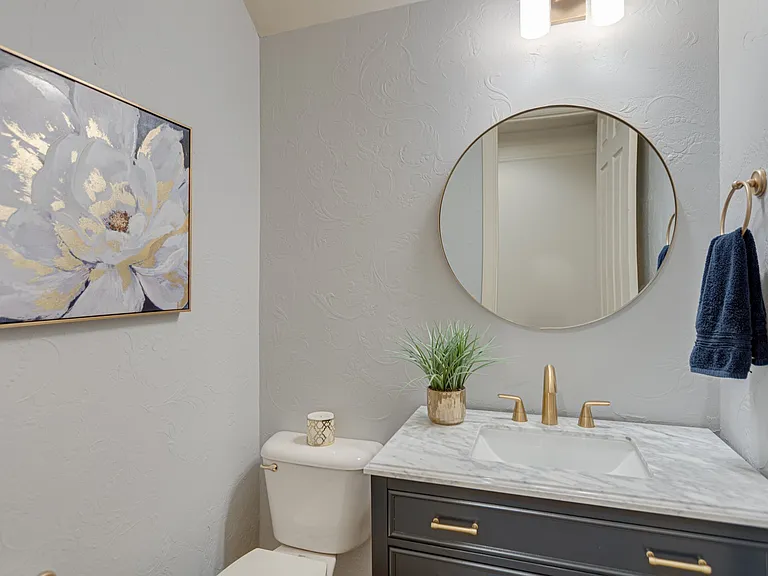 219 King Arthur Cir — Photo 16