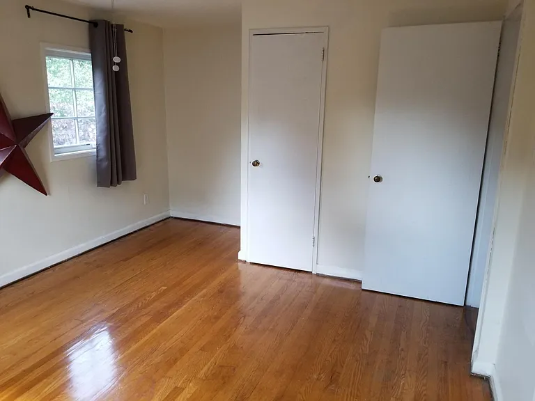 505 E Windsor Ave — Photo 6
