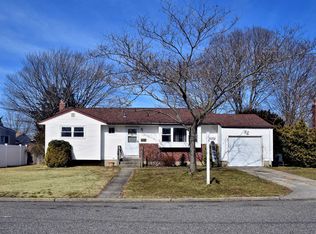 179 Elliot St, Brentwood, NY 11717