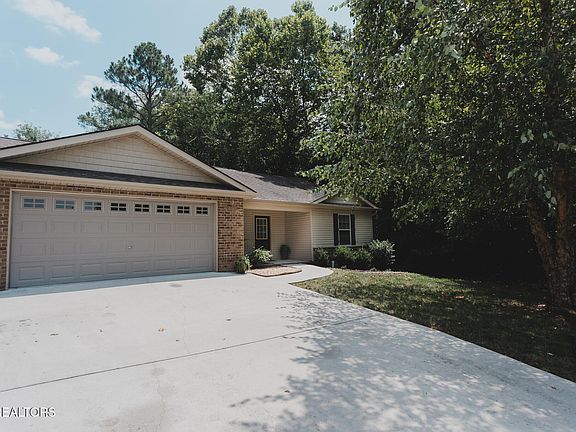 2nd image of 705 Klondike Way