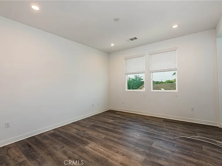 5304 Harvard Way — Photo 19
