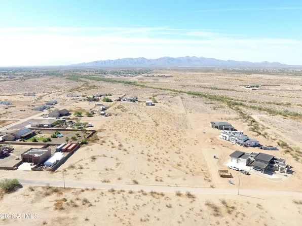 23125 W MONTGOMERY Road #-, Wittmann, AZ 85361
