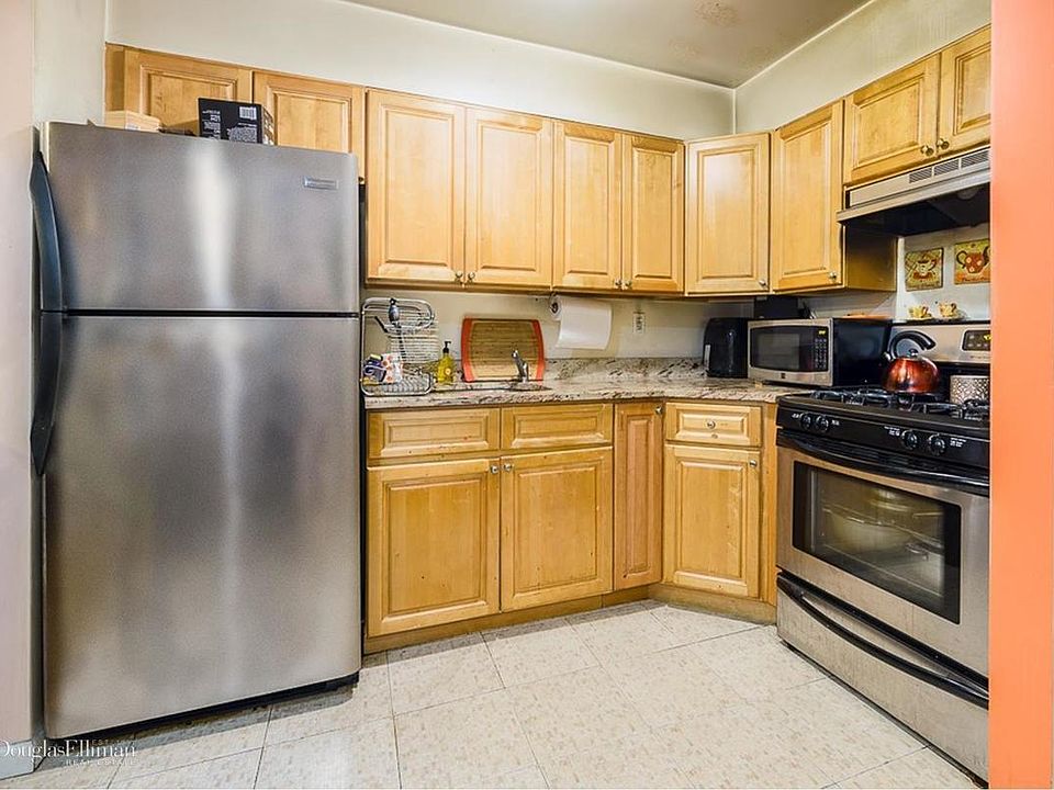 1st image of 9414 Avenue K #1