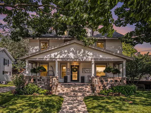 3168 Washington Ave SW, Grandville, MI 49418