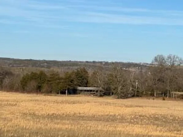 1410 Albert Dr, Russellville, AR 72802