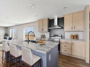 10 Sky Loop, Moriarty, NM 87035