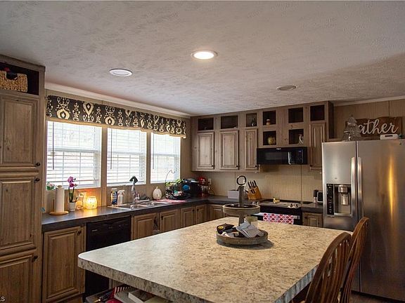 4th image of 4106 Congo Rd