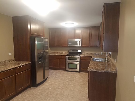 2nd image of 727 Cassie Dr