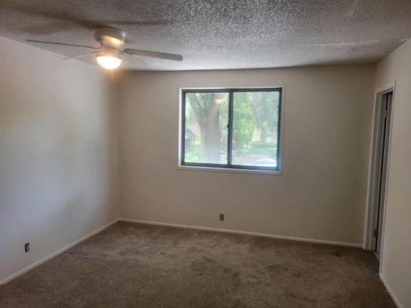 2nd image of 411 Sheoah 33 Blvd #33