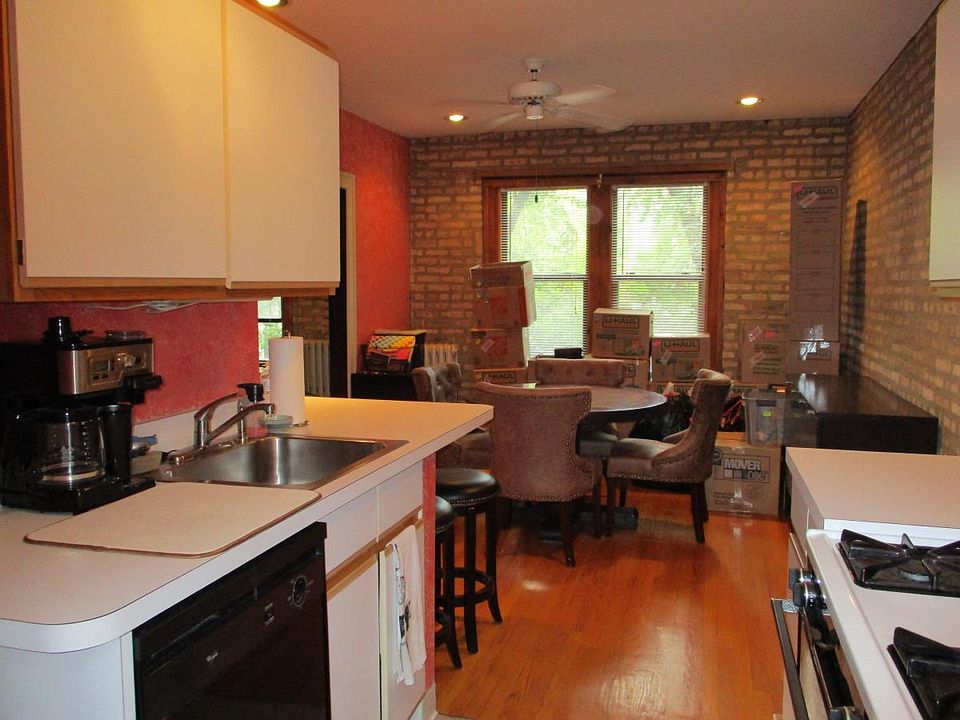 1st image of 1218 W Carmen Ave APT 2