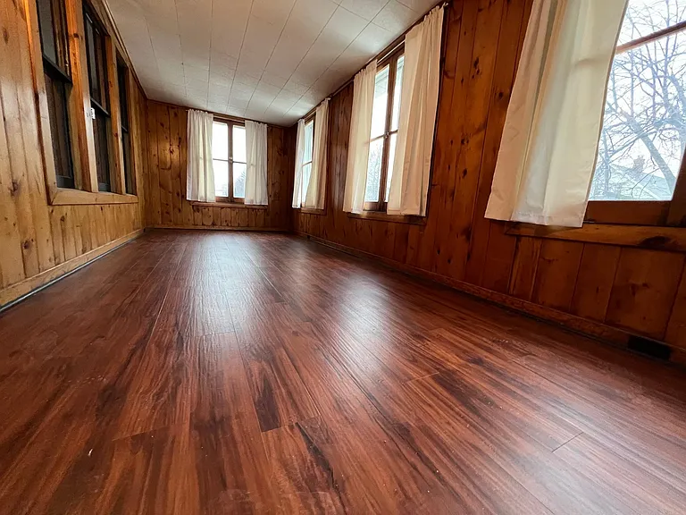 10 Traymore St #UPPER — Photo 24