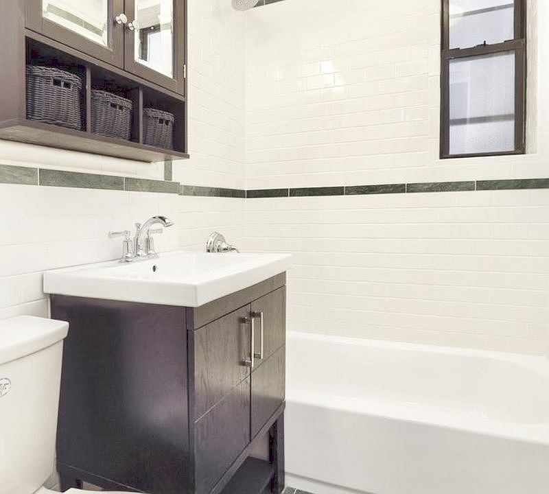 2nd image of 1311 Brightwater Ave APT 4E