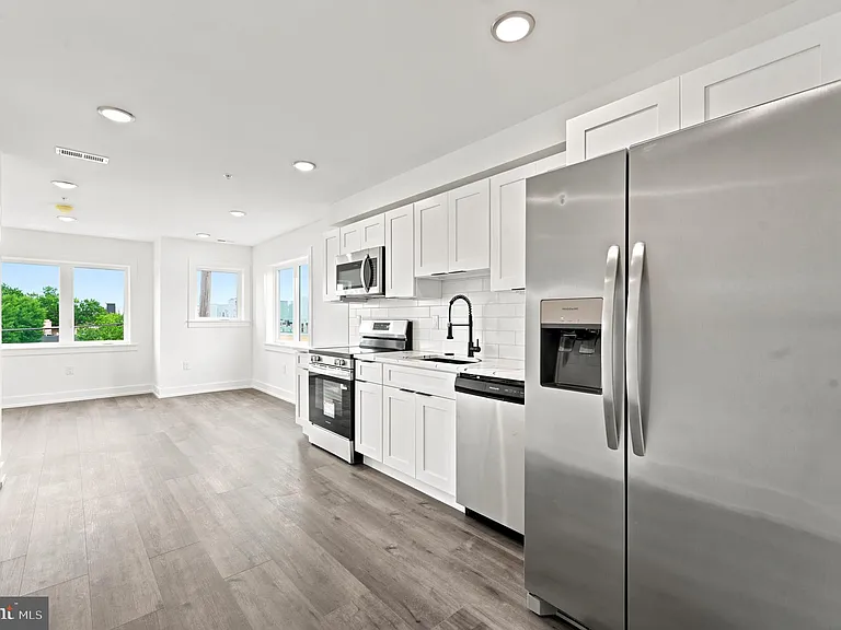 1514 S 22nd St #2 — Photo 32