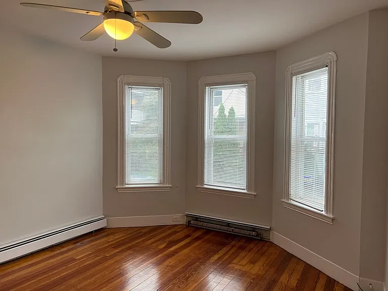 3 Carson St #1 — Photo 12