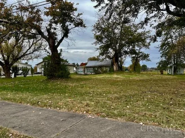 13220 Bank St, Dillsboro, IN 47018