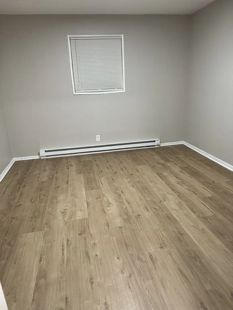 6028 Laurel Hall Dr — Photo 4