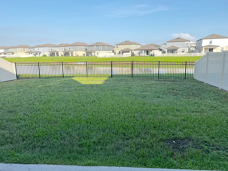 11341 Radiant Shore Loop — Photo 30