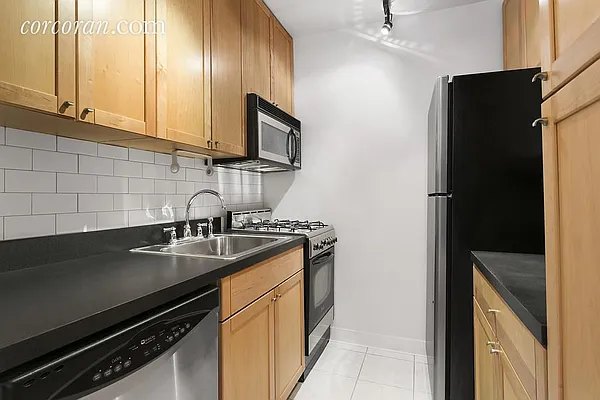 Rented by Corcoran | media 5