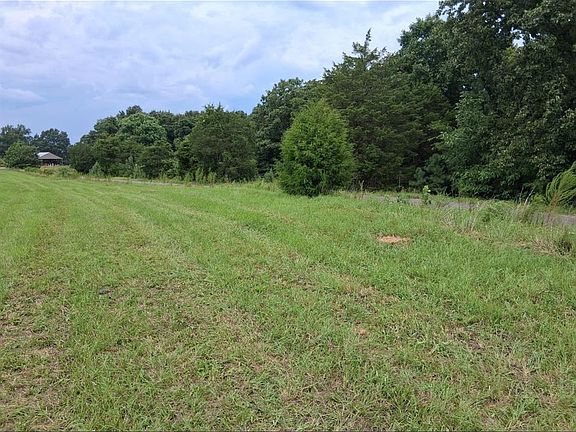 2nd image of LOT 1A Latham Rd