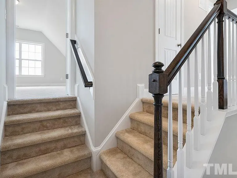 1111 Clearwood Ln — Photo 10