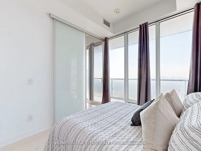 488 University Ave #4312 — Photo 22