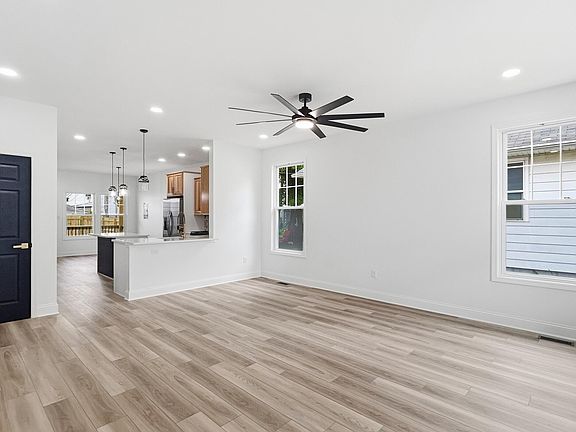 3rd image of 5658 Walter Ave
