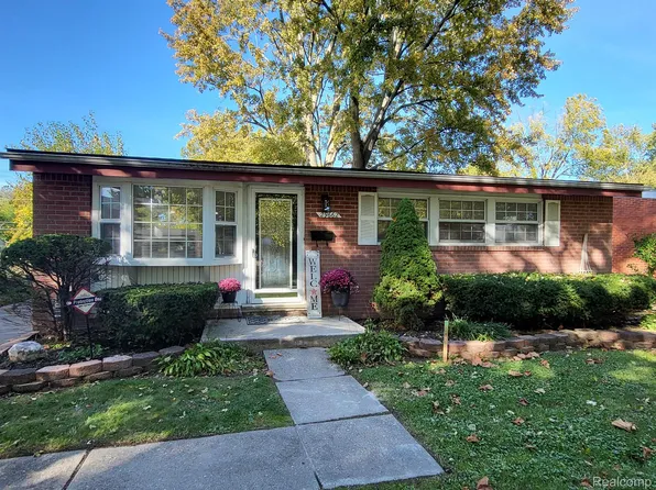 29662 Judith St, Inkster, MI 48141