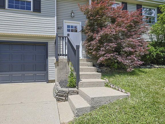 3rd image of 417 Westgate Dr