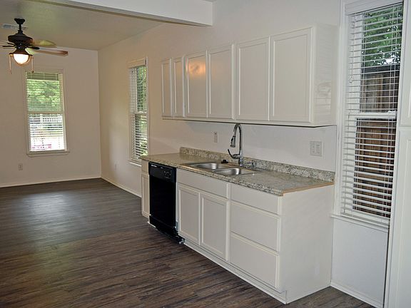 5th image of 1807 Fairmount Ave #1807