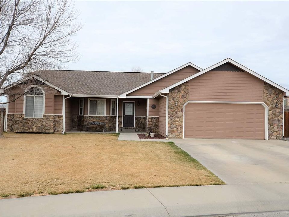 1st image of 133 Sierra Dr