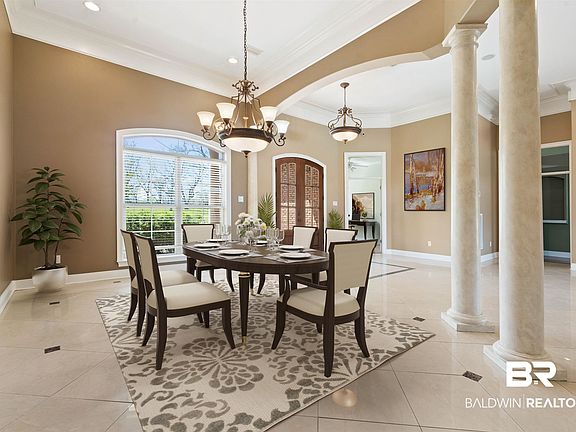5th image of 13112 Saddlebrook Cir