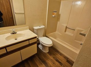 1120 9th Ave S #303, Saint Cloud, MN 56301
