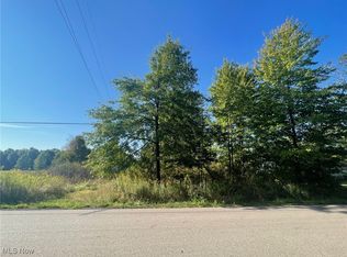 Smith Stewart Rd, Niles, OH 44446