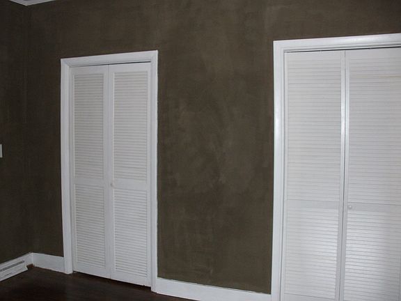 Walk in closet Bed #2