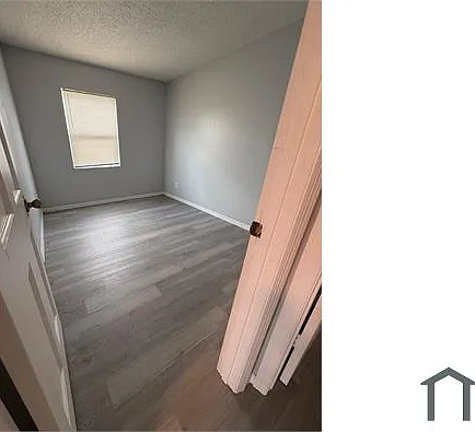 904 Naples Way — Photo 6
