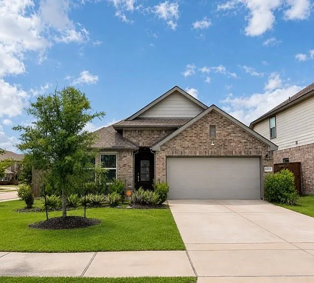 6207 Milbridge Creek Ln — Photo 1