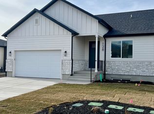 128 S 300 W, Payson, UT 84651