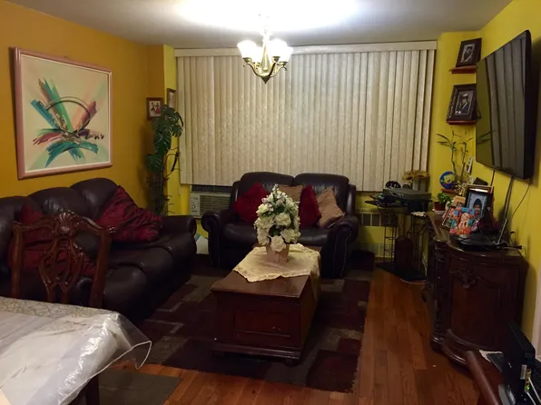 1360 Ocean Parkway image 1 of 1