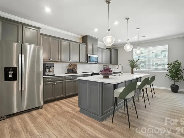 138 Marron Dr, Indian Trail, NC 28079