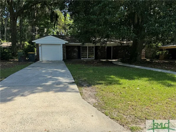 213 Willow Road, Savannah, GA 31419