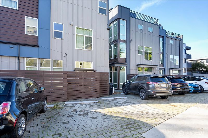 2nd image of 710 McGraw Street